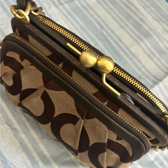 Sold - Picture 5 of 11